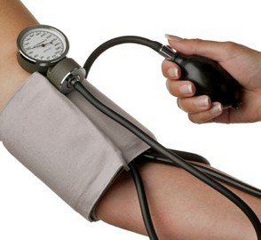 can a kidney cyst raise your blood pressure