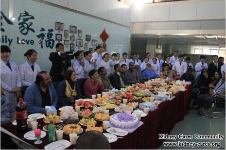 Kidney Patients from Different Countries Celebrate National Day of China